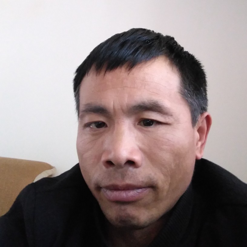 琉璃还调皮的照片