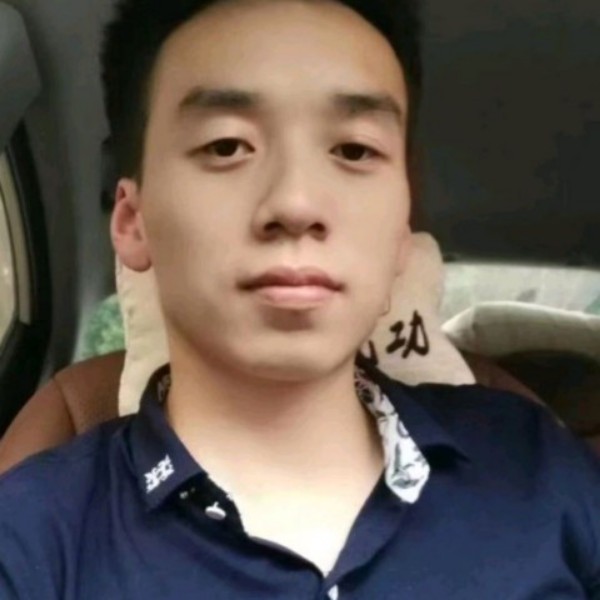 乐观倾心小蚂蚁的照片
