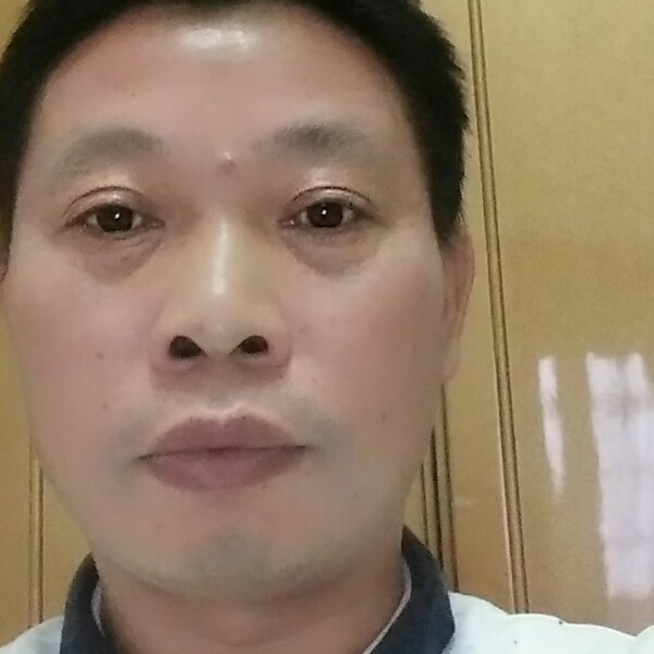 代德洪的照片