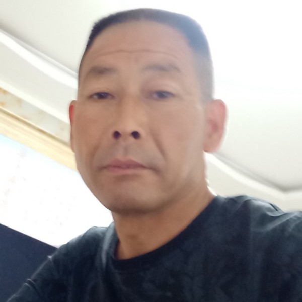 老李相许中心的照片