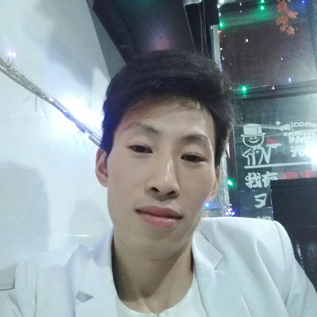 虚幻玫瑰的照片