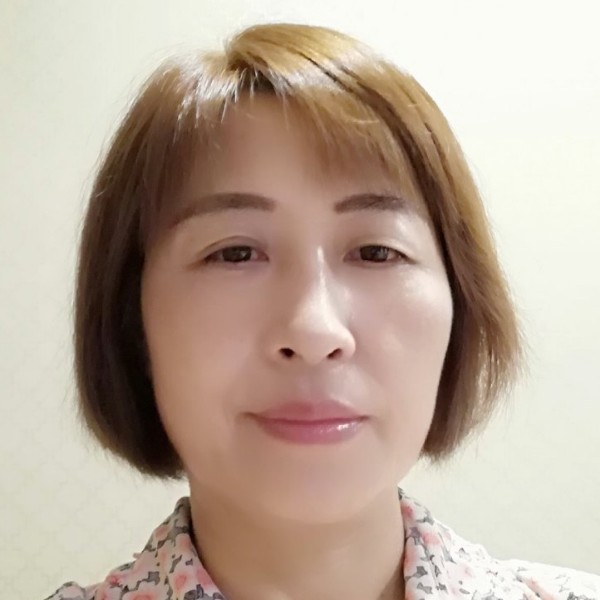 故意拿山岚的照片