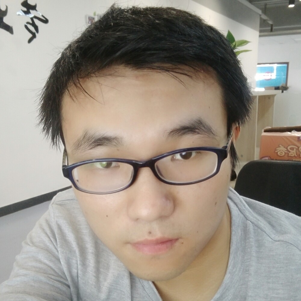 木易浩的照片
