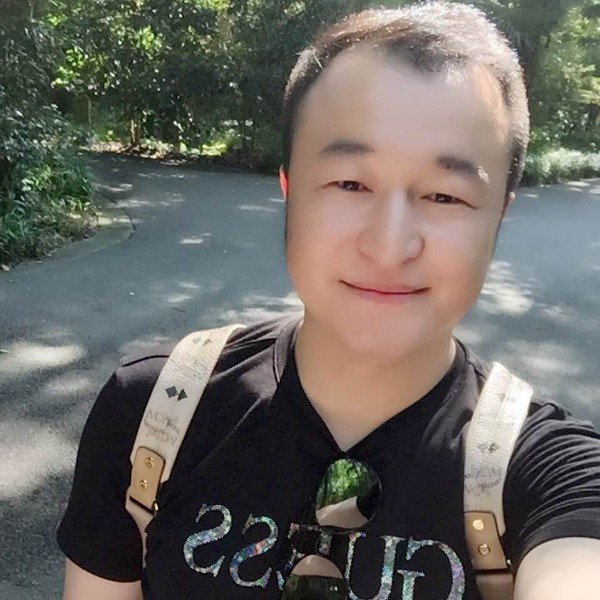 风采V8的照片