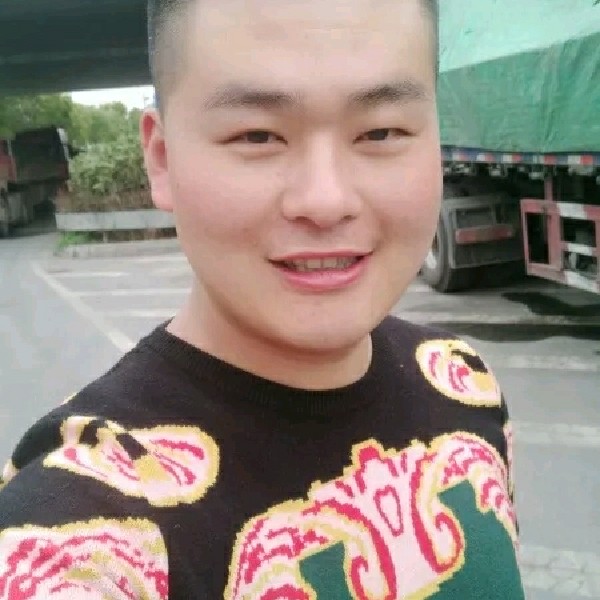 刻苦毛衣的照片