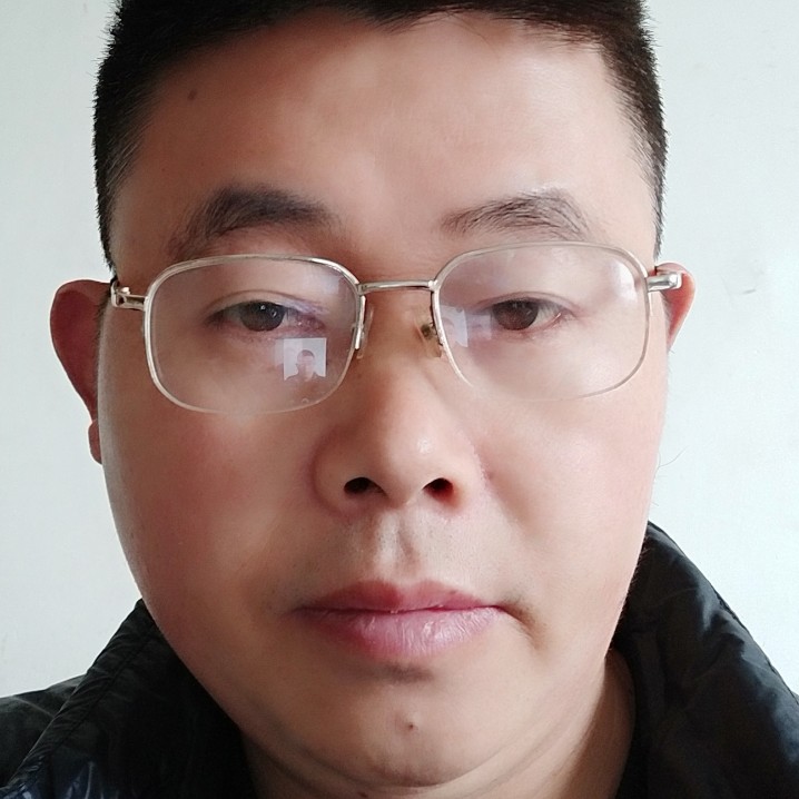 芒果笑正直的照片