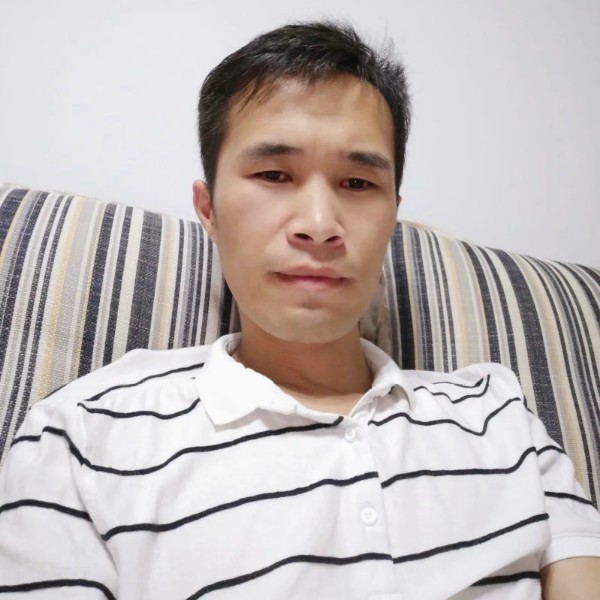 鸿鹄一哥的照片