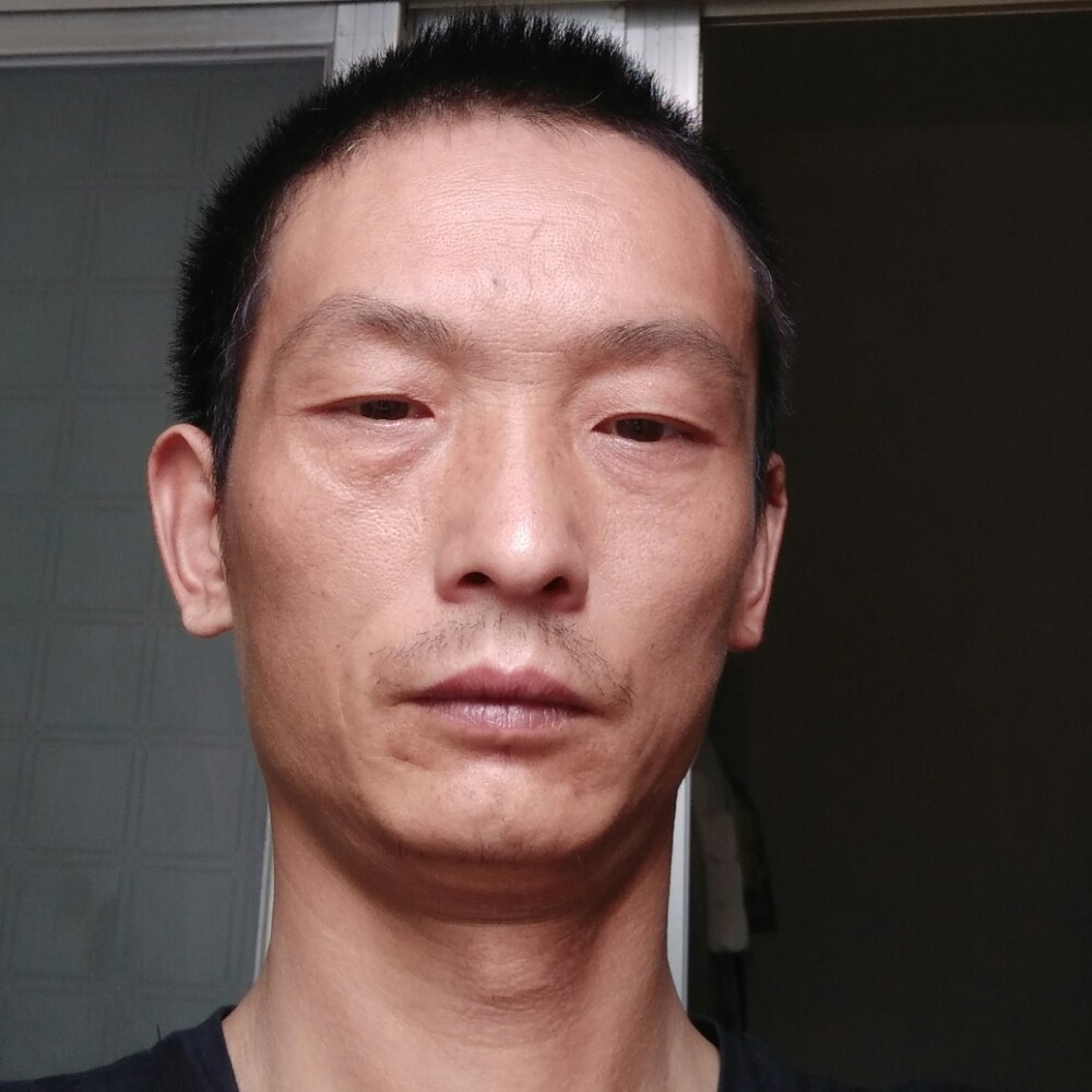 夜袭妇女村的照片
