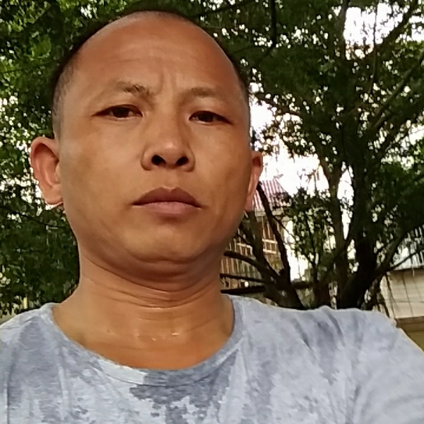 川佛顺的照片