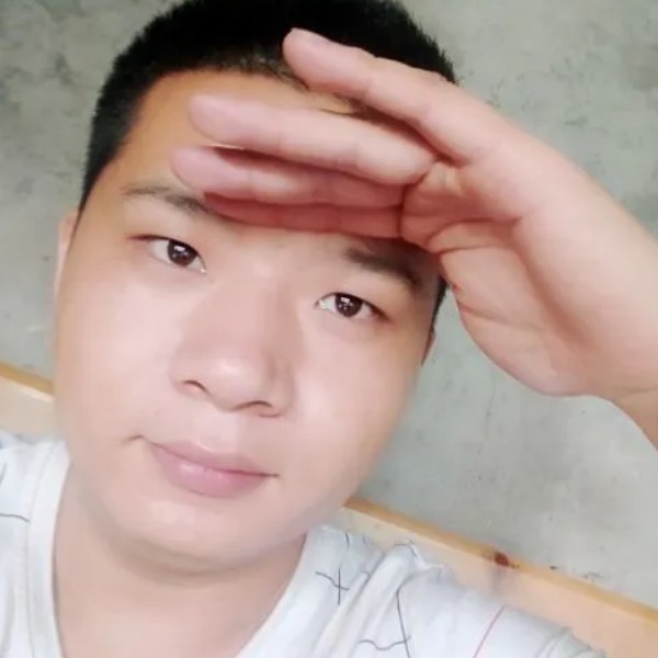 爱情从相遇开始。的照片