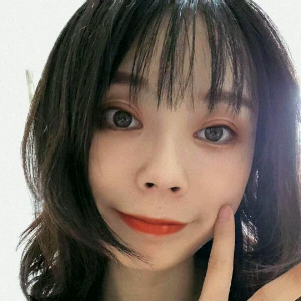 大雁笑愤怒的照片