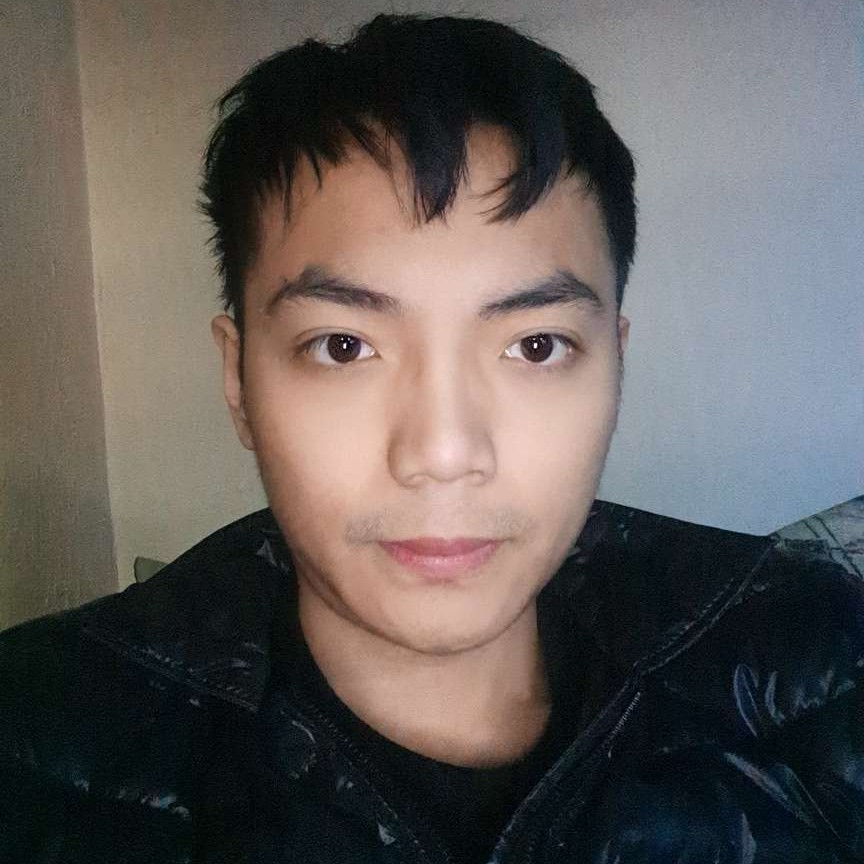 一颦一簇眉的照片