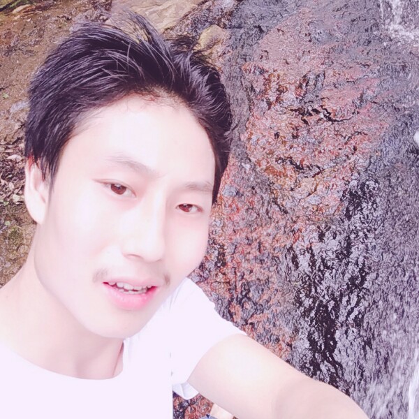 幸福属于你和我的照片