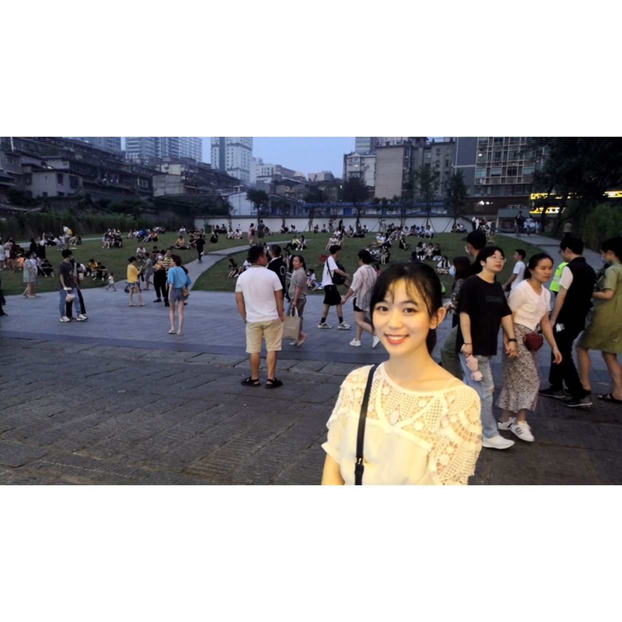 晏榕儿的照片