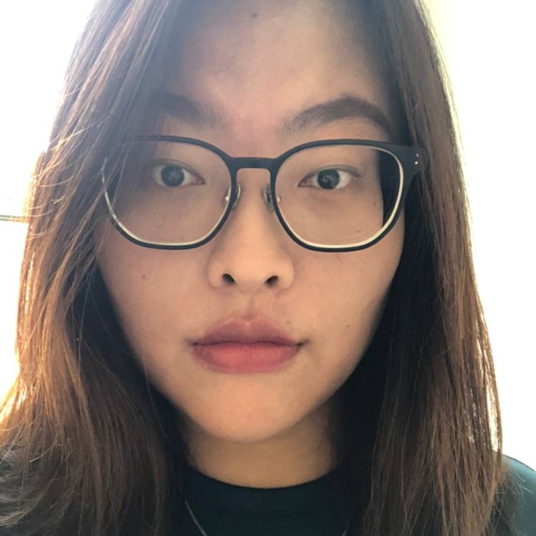 李卉的照片