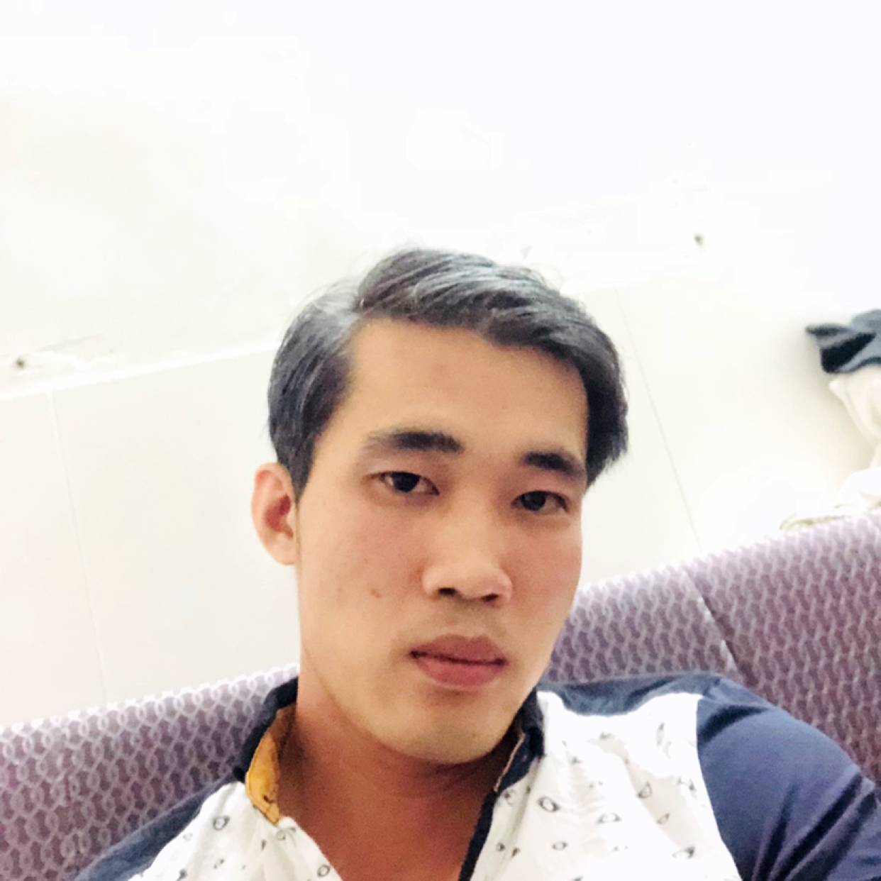 生动暖男的照片
