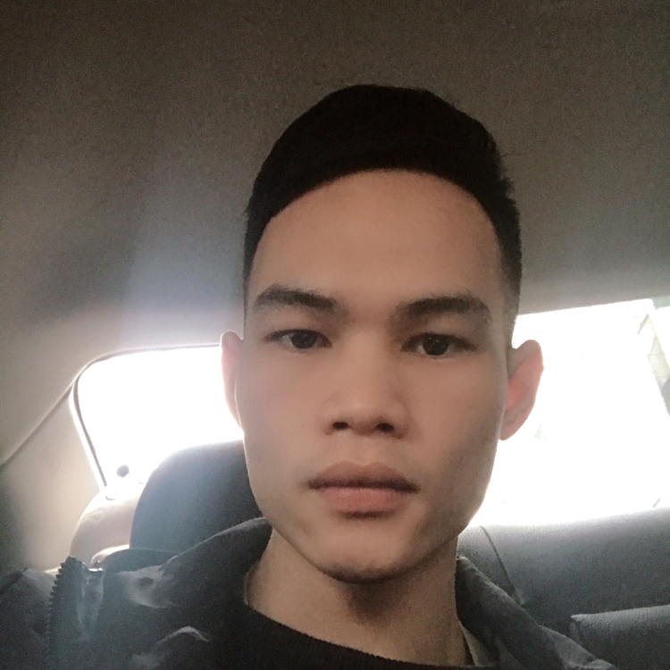 身影改变诚心的照片