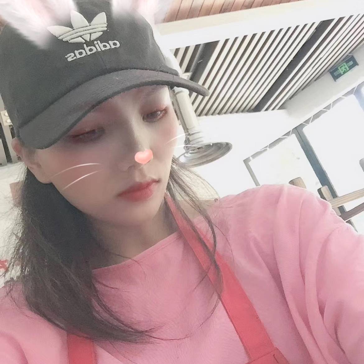 坏脾气吖头的照片