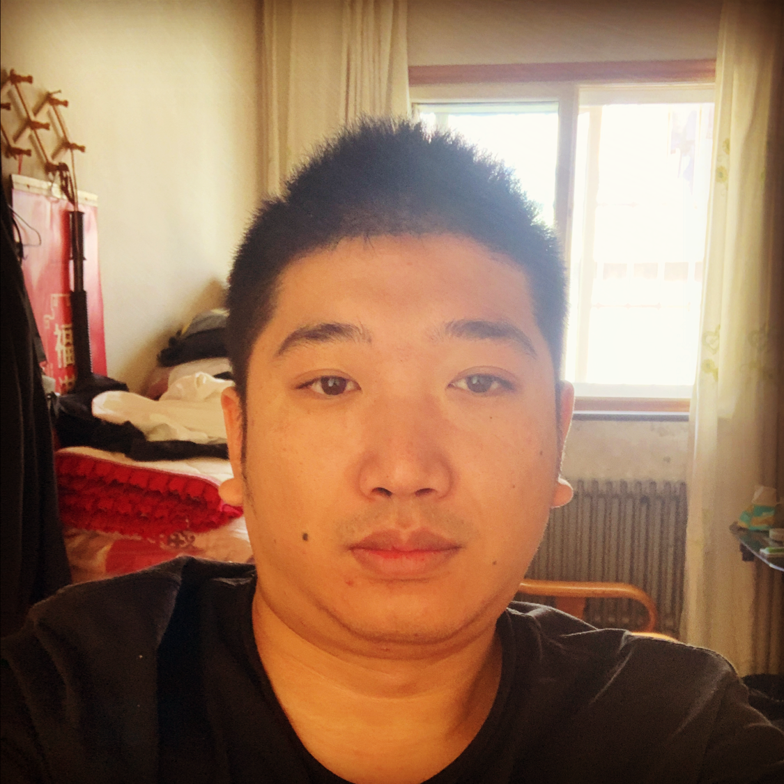 辉高的照片
