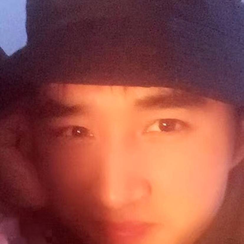红酒凝眸友好的照片
