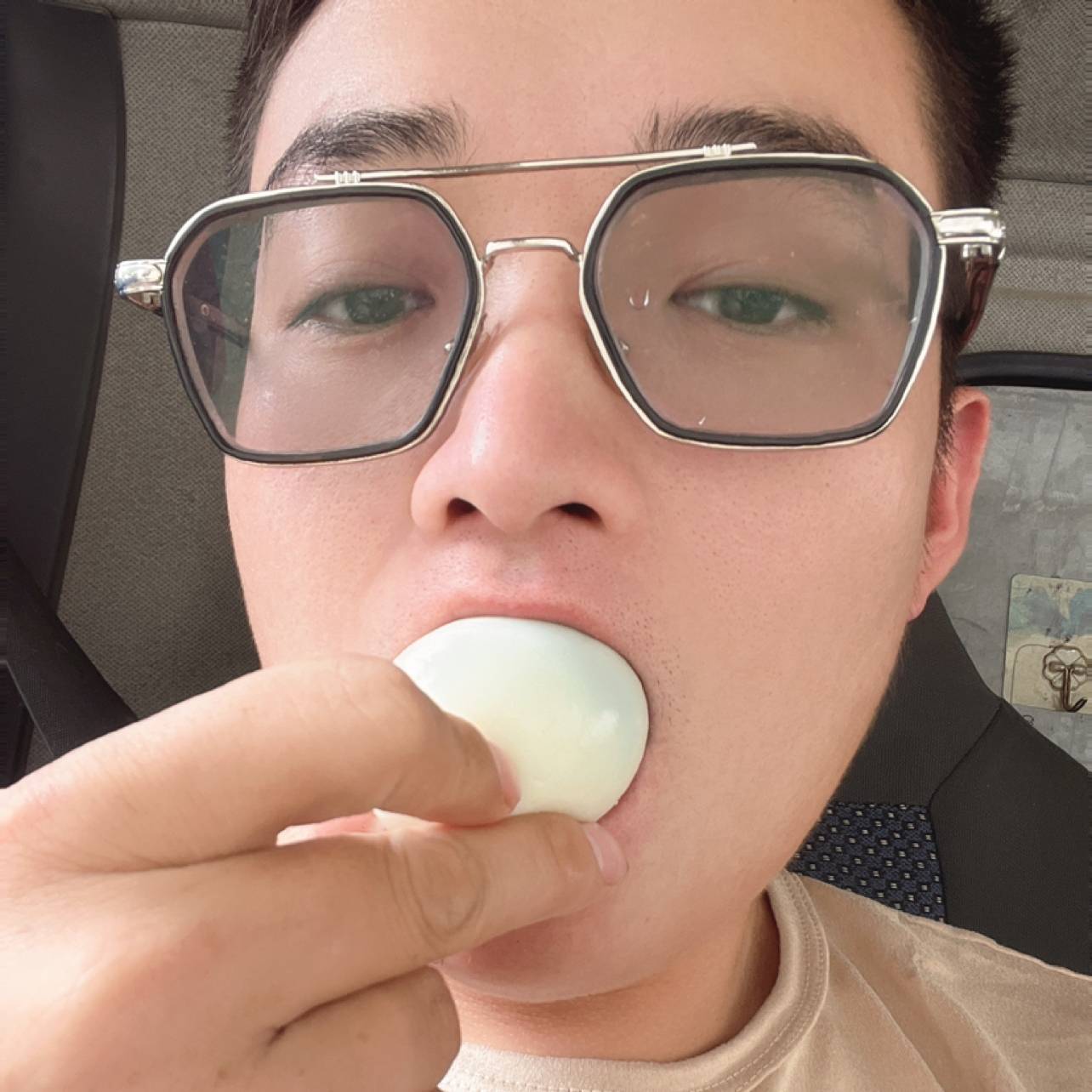 撩人1的照片