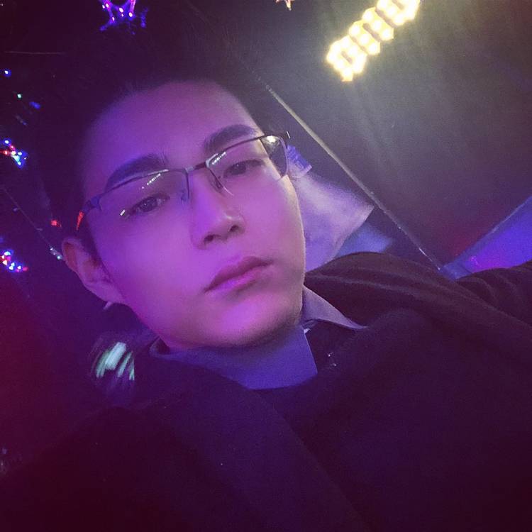 侬个小赤佬的照片