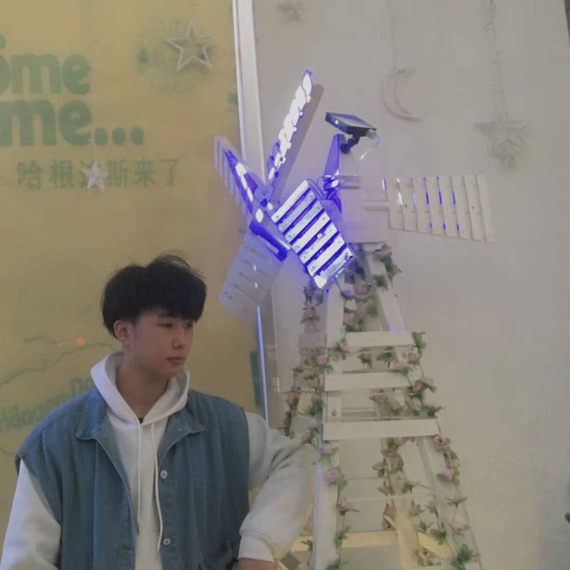 便当泪了冷艳的照片