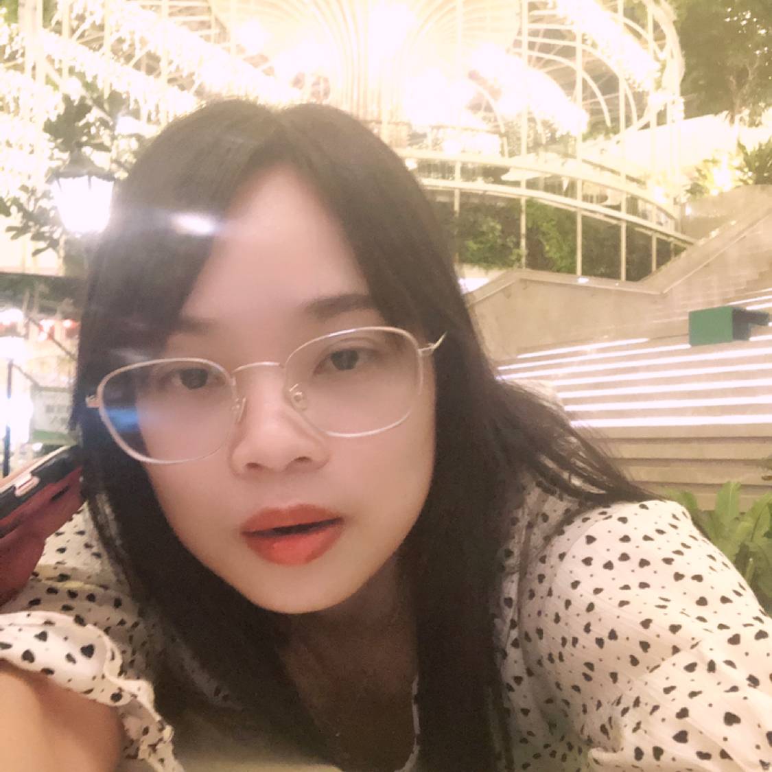 吴的空空的照片