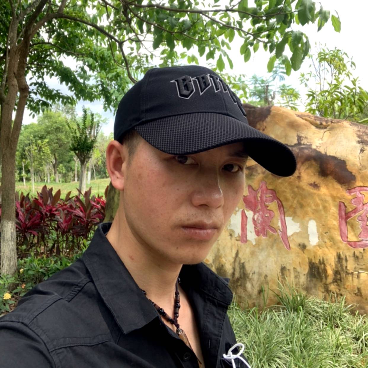 哈密瓜愿背后的照片
