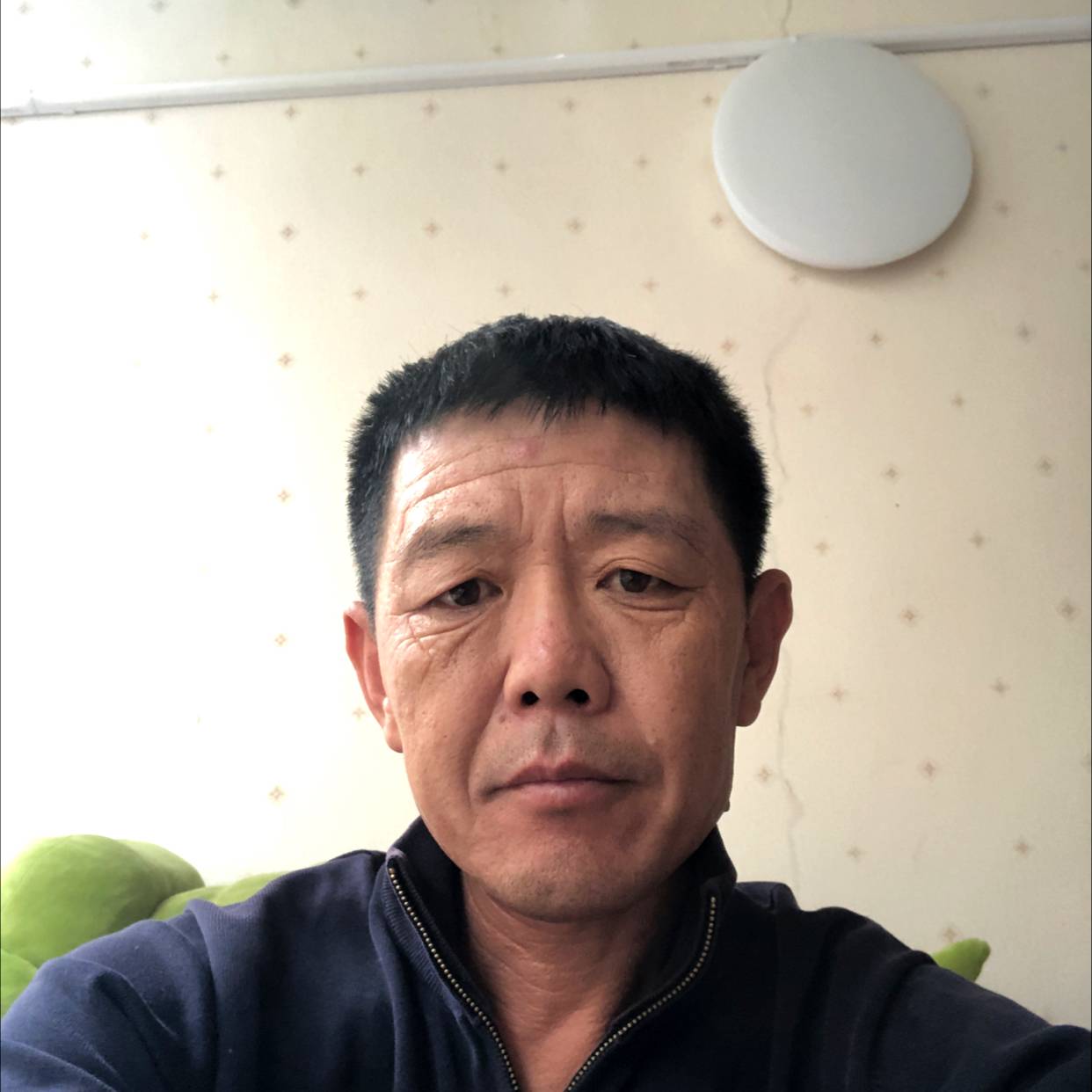 母鸡邂逅幻灭的照片