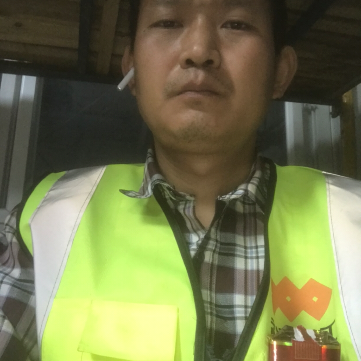 我要沉默的照片