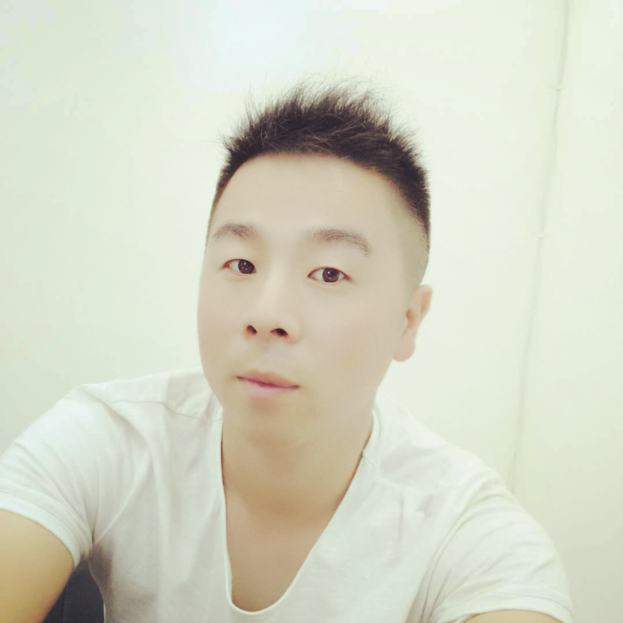 八亿©️少女梦的照片