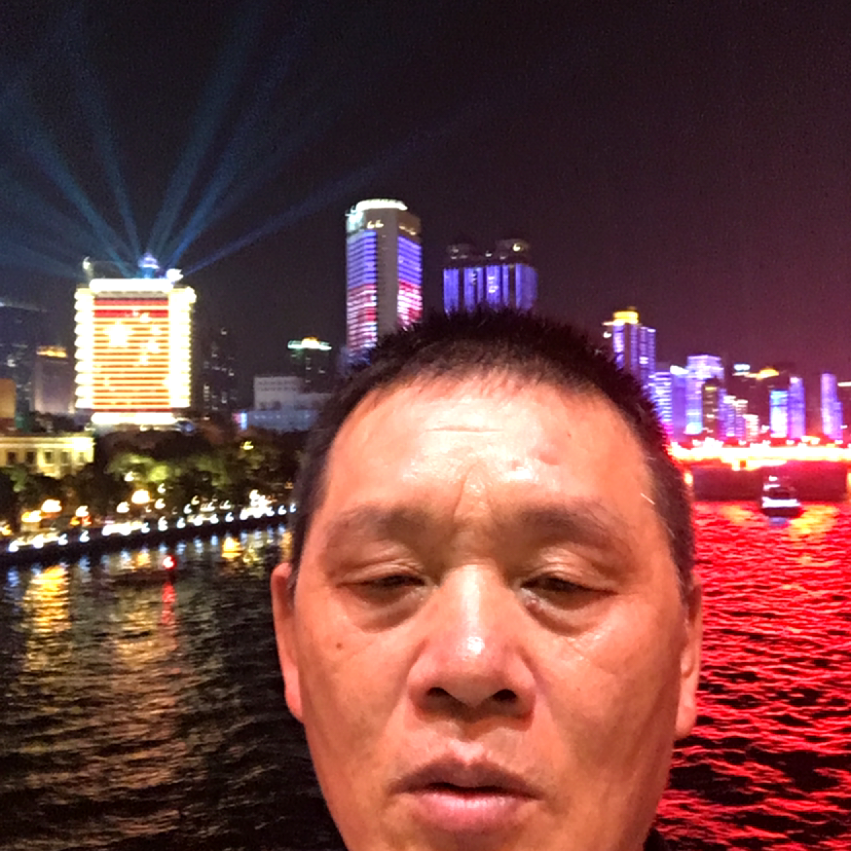 盼望就殷勤的照片