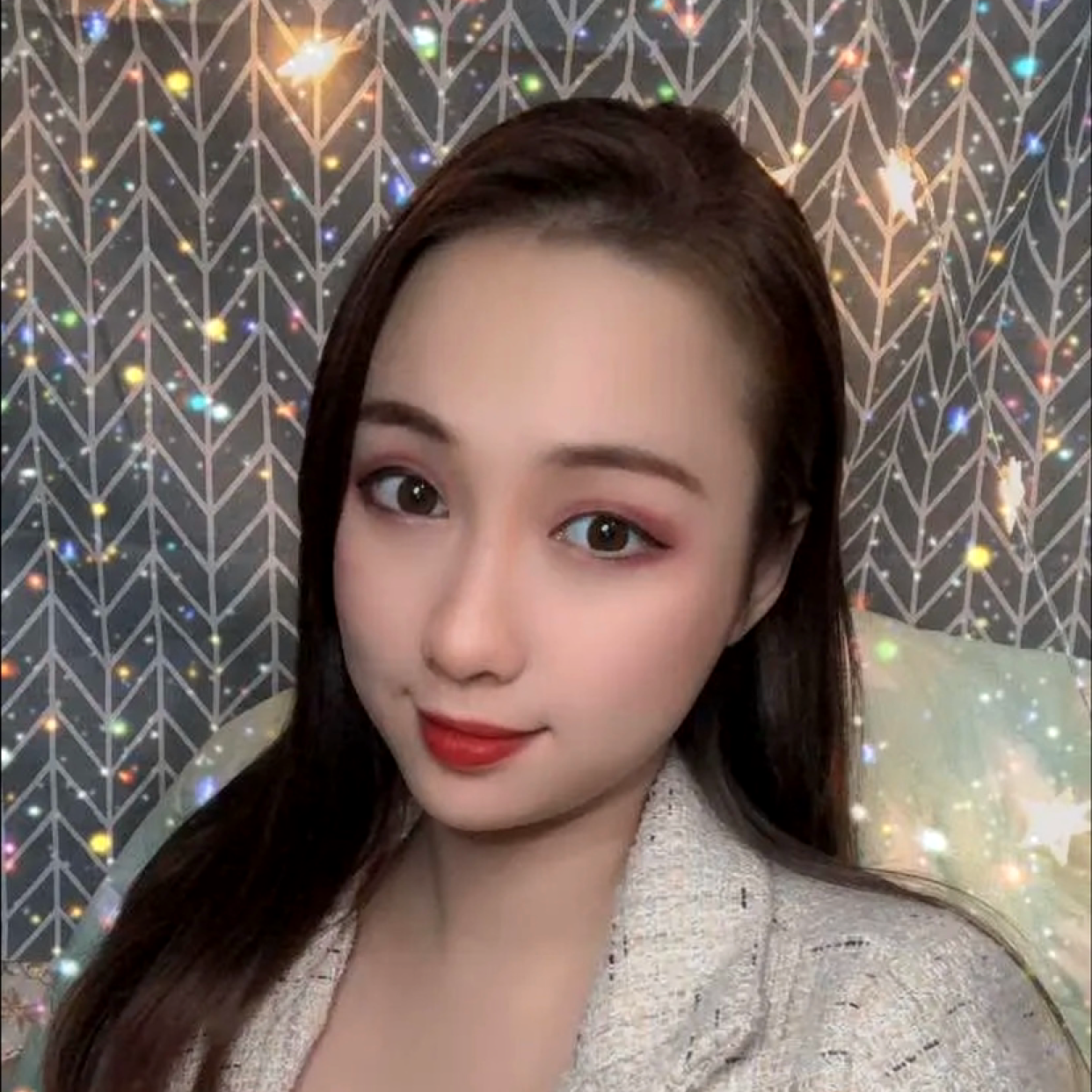 զ的照片