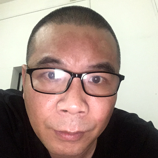微笑相许从容的照片