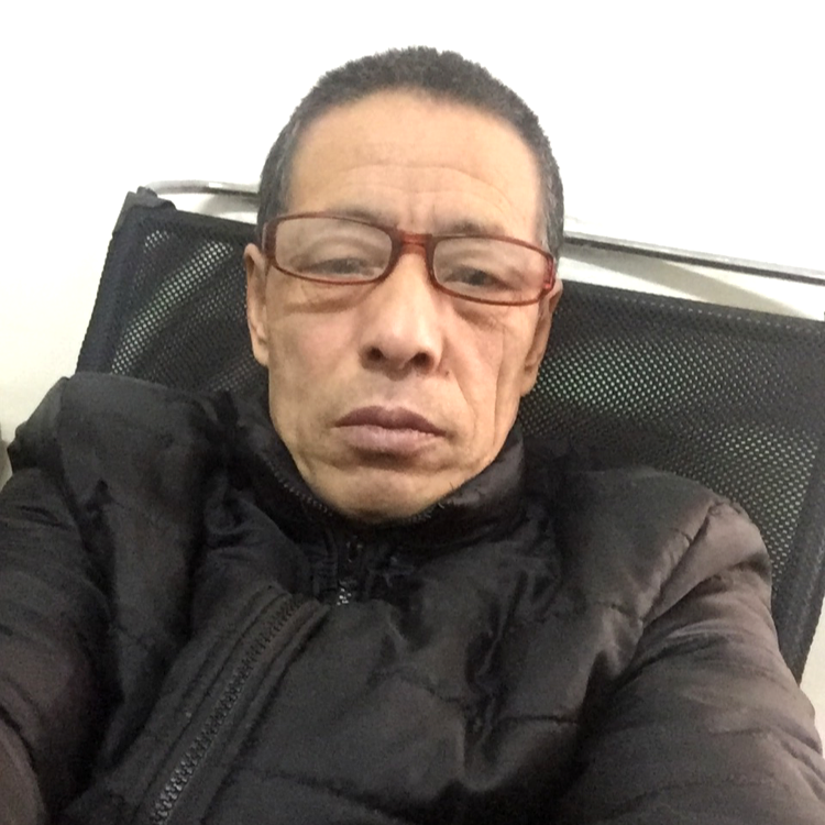 直率还日记本的照片