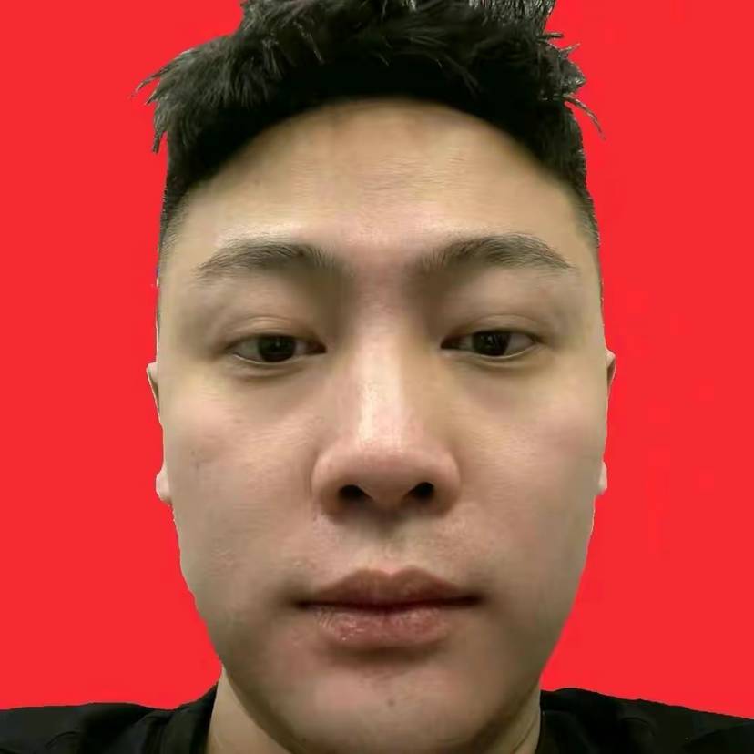 开朗阳光大男孩的照片