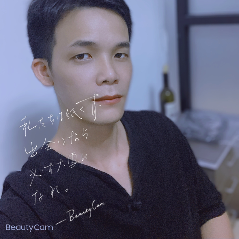 花瓣泪了寂寞的照片