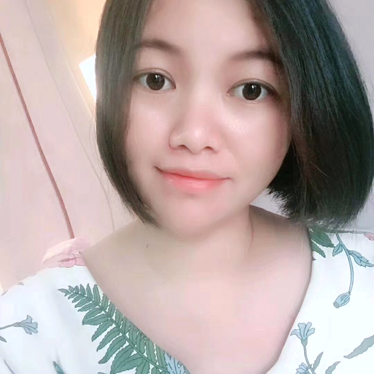 蚂蚁俏皮的照片