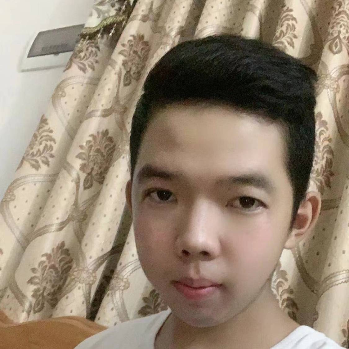遇到你不容易。的照片