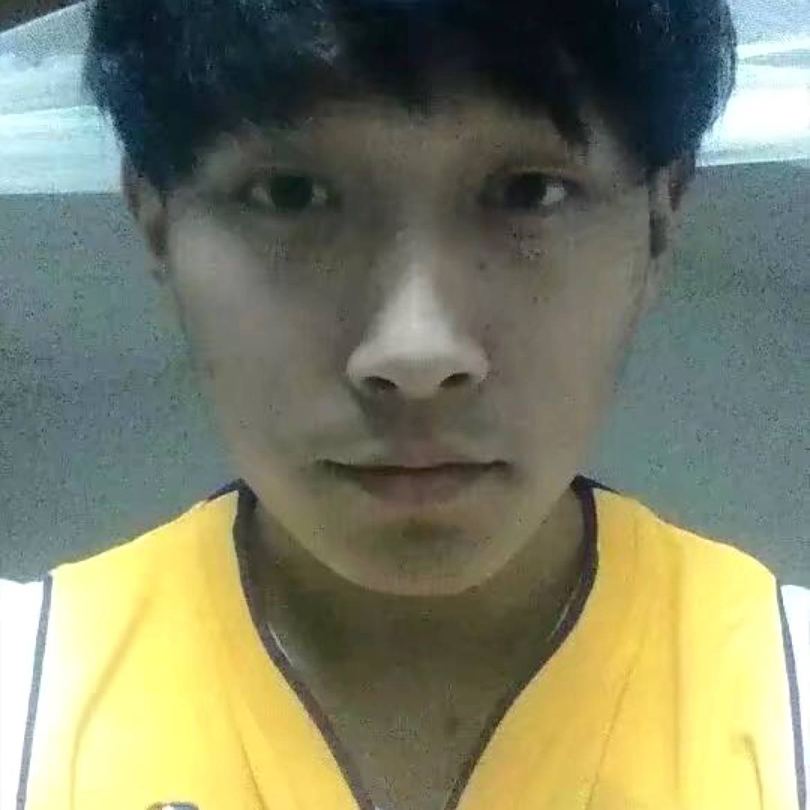 陈不歪zZZ的照片