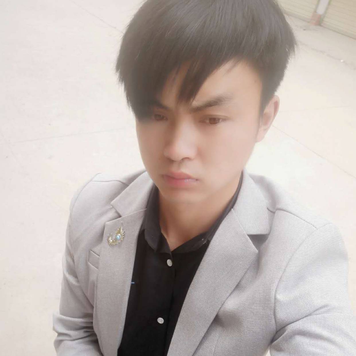 许下的承诺换下的的照片