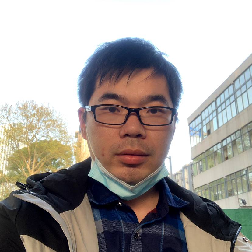 怕孤单漫步水蜜桃的照片