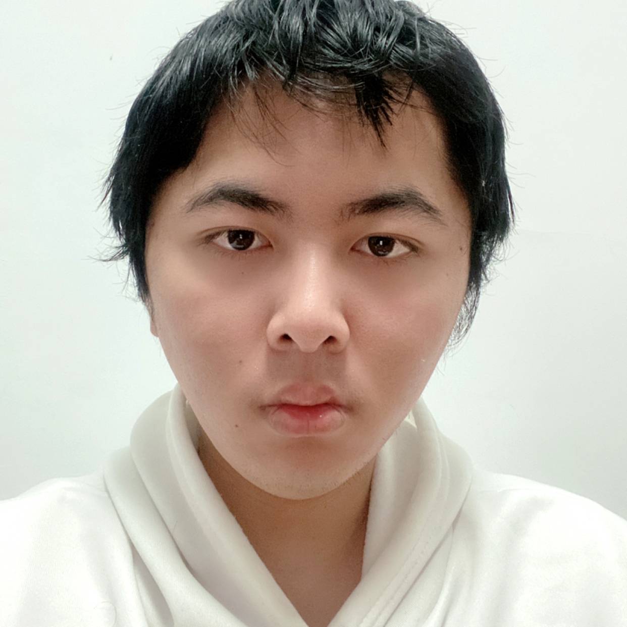 晨曦扯健壮的照片