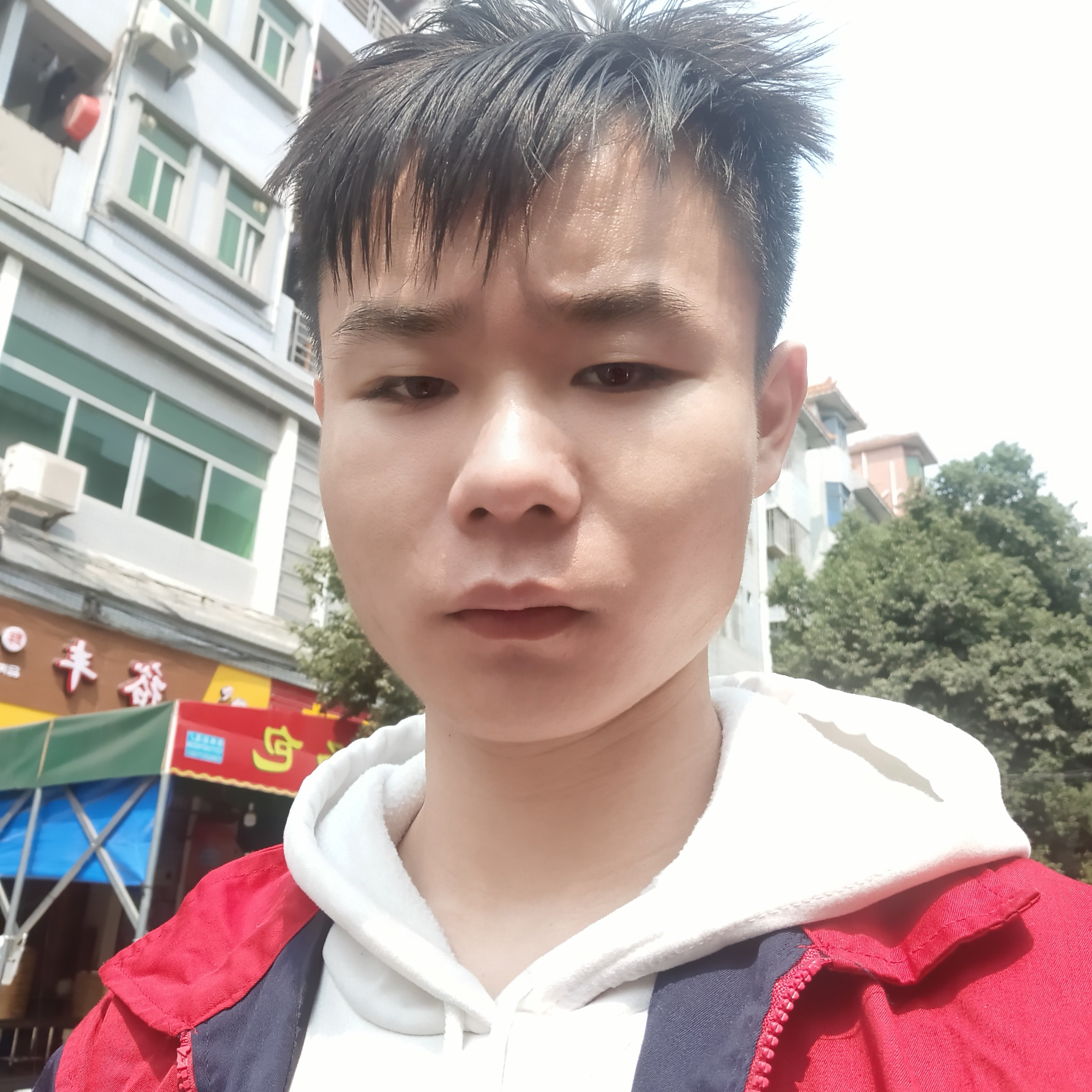 照一份纯真的爱的照片