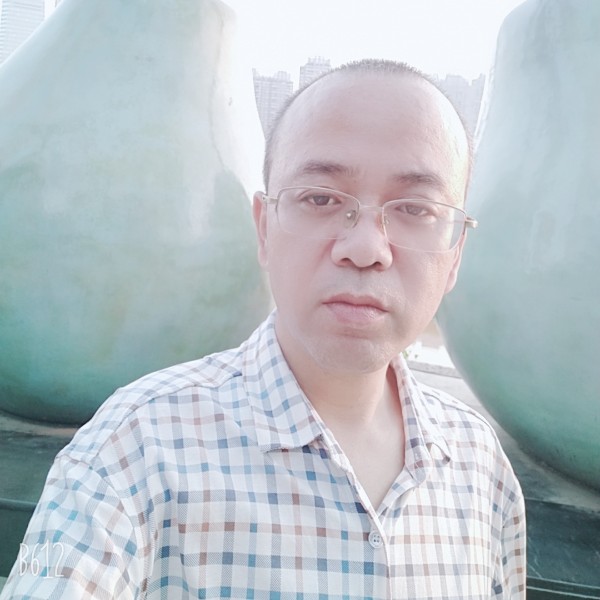 淡淡的忧虑的照片