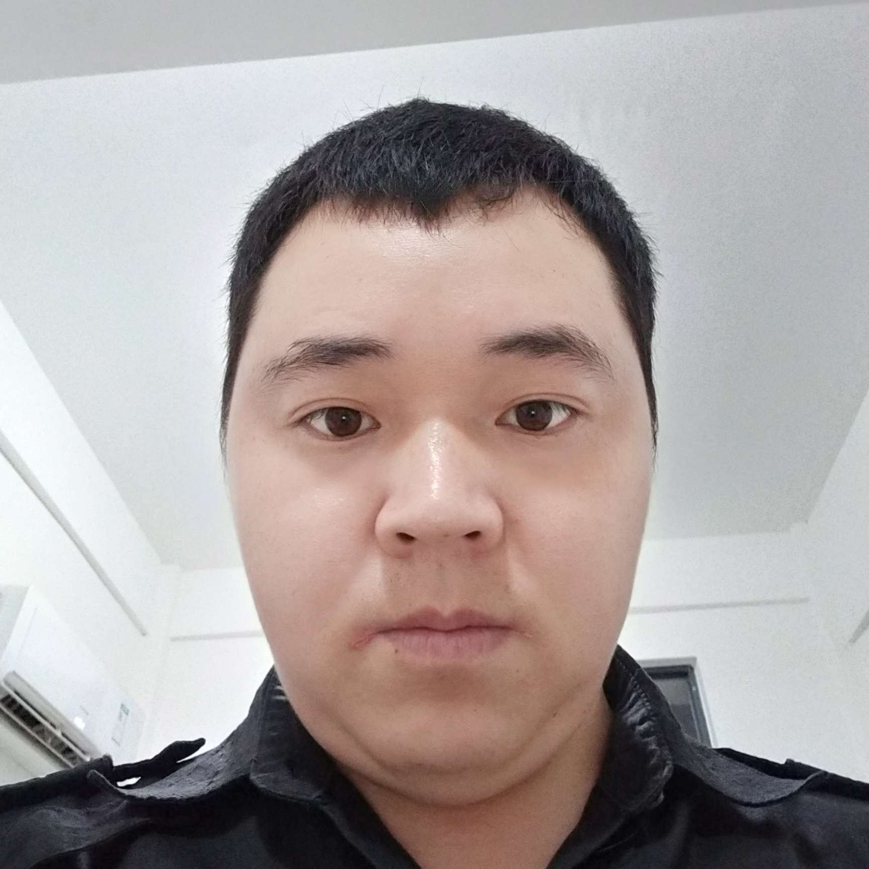 海军阳风雨的照片