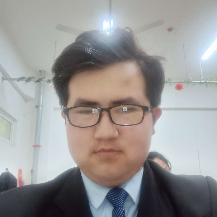 精明笑秀发的照片