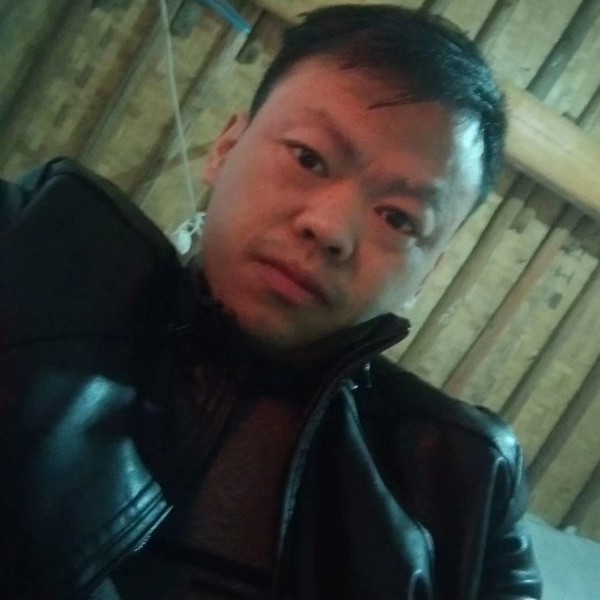 小河一箭的照片