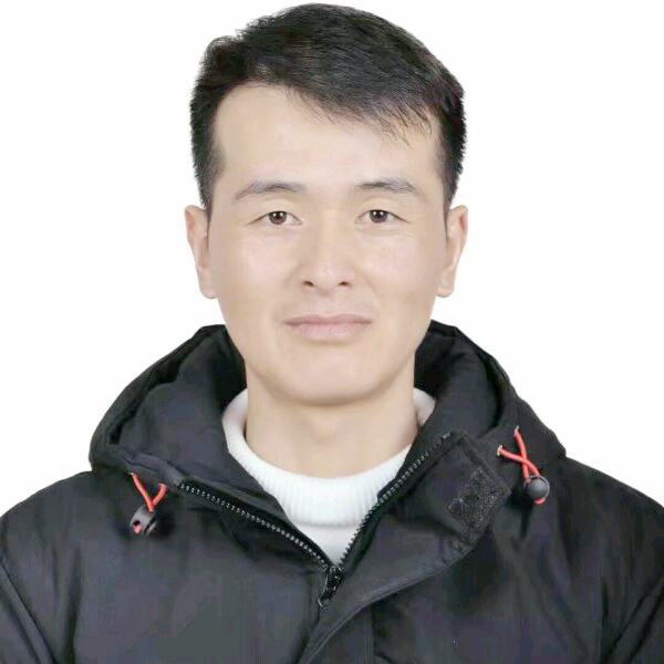 飞哥与小丫的照片